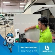 BF143 CS decor Day 4-04